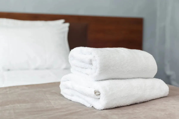 Luxury White Bath Towels 610 GSM 100% Cotton Pack of 2 – Ultra Soft and Highly Absorbent, Towels, Towels, House Aashirya